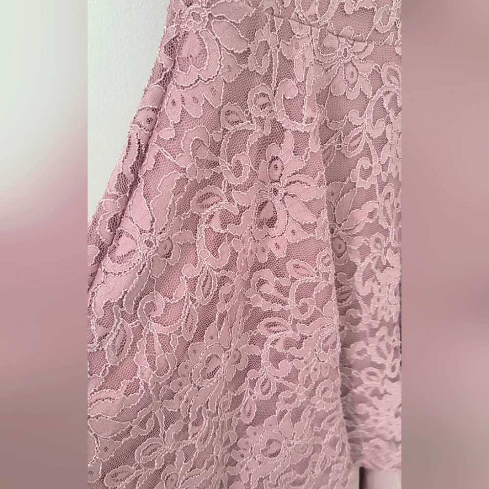 Dress - Picture 3 of 5